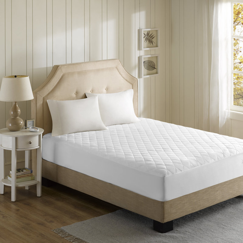 Queen White Heated Microfiber Mattress Pad with 3M Scotchgard