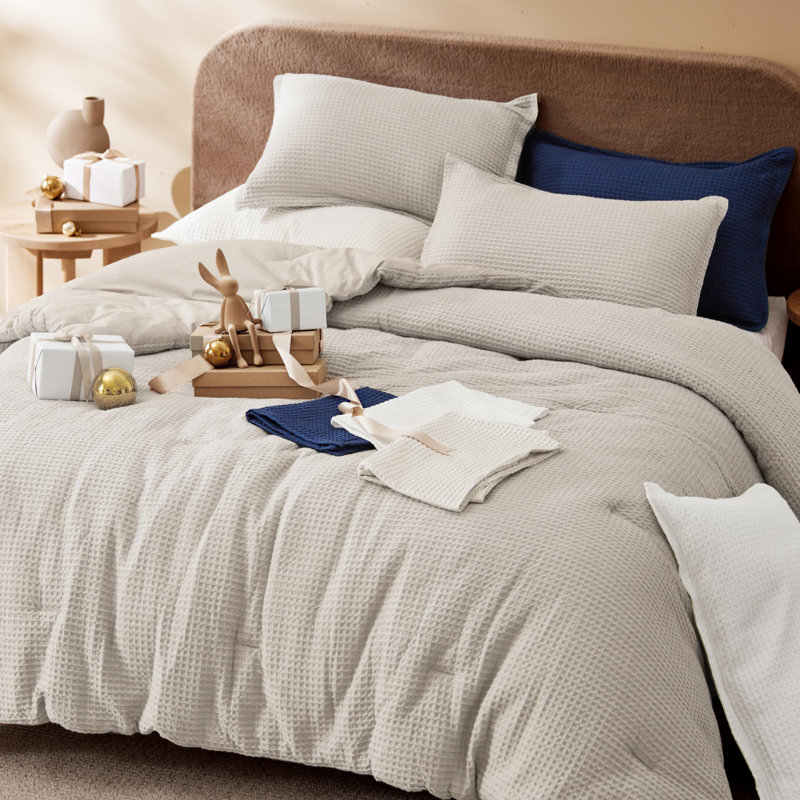 Bedsure Waffle Comforter Set, Beige, Queen Comforter + 2 Standard Pillow Sham