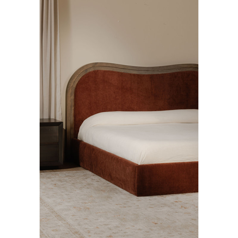 Camilla Queen Bed Chestnut, Queen