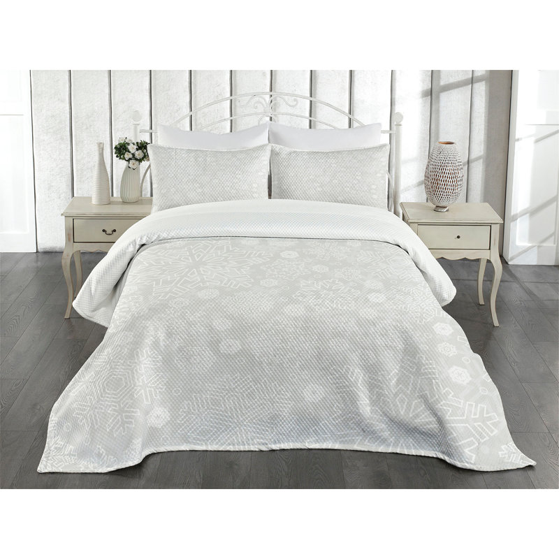 Ambesonne Winter Bedspread Set  Ornate Flakes  Grey White, King Coverlet / Bedspread + 2 Standard Shams