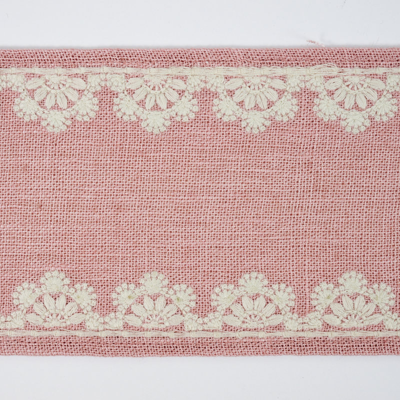 Ruban Cecily, Rose