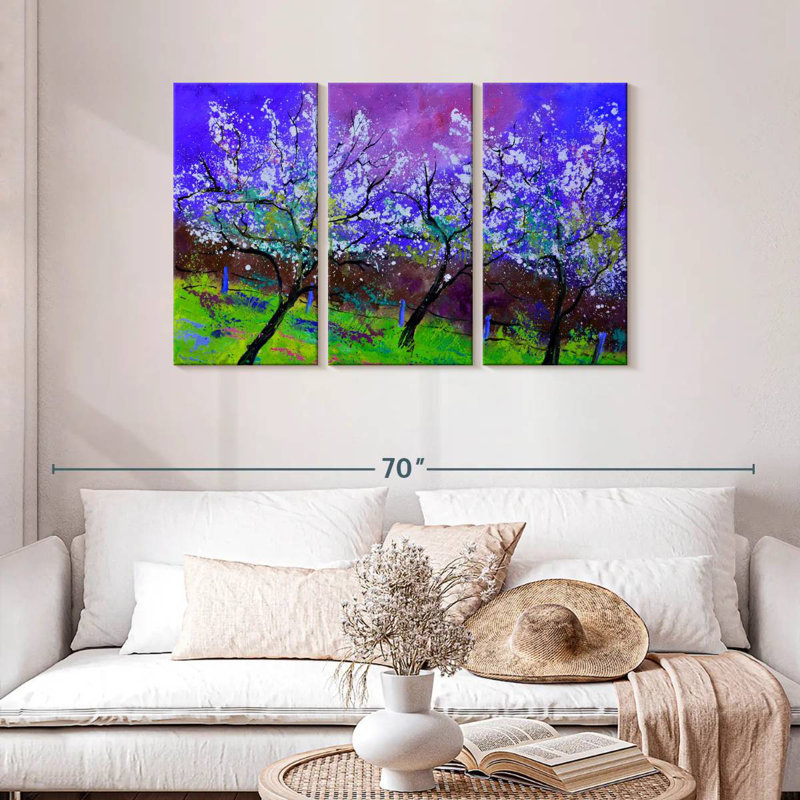 Avery Spring, 28" H x 45" W