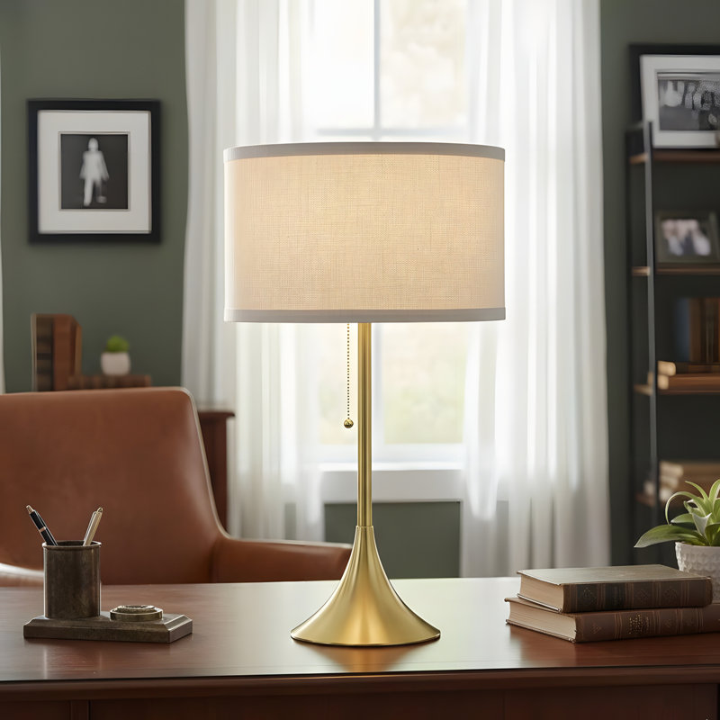 Lampe de table en métal Bellflower