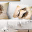 Coussin lombaire en vol falcon animal abstract