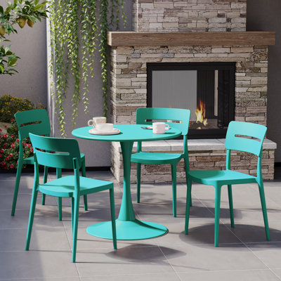 Ensemble repas extérieur pour 4 personnes