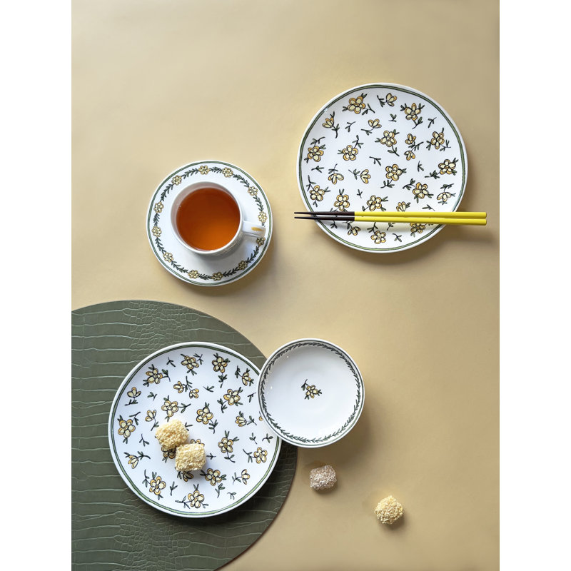 Chopsticks, Yellow
