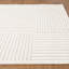 Tapis géométrique à carreaux-119665132