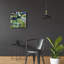  «Golders Green 2» par Coco Good, art mural en verre acrylique, 24 po x 24 po
