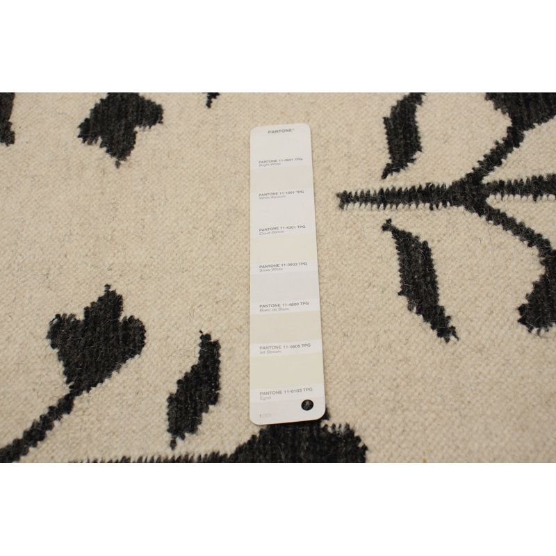 Evah Wool Floral Indoor Rug