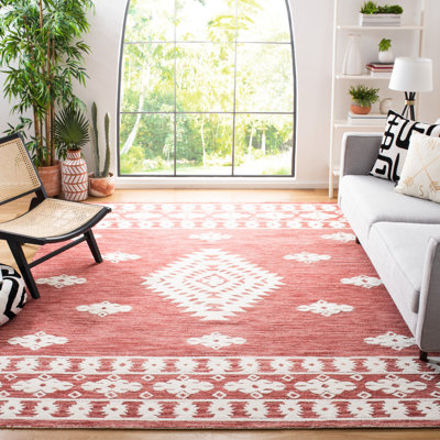Hand Tufted Wool/Cotton Southwestern Rug in Rust