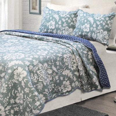 Amberley Garden Cotton Floral Quilt