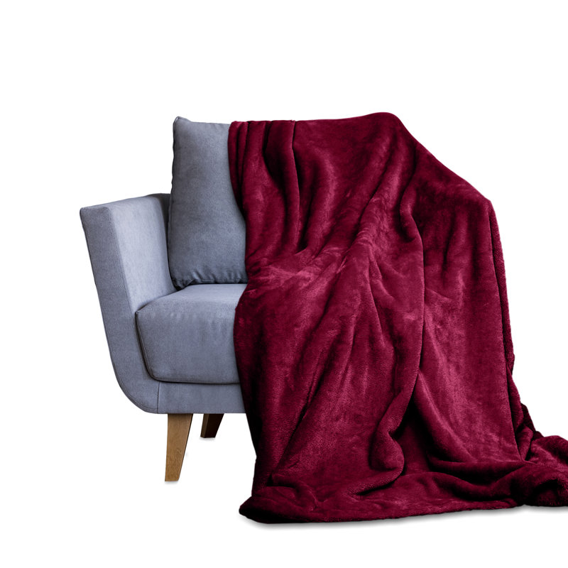 Couverture polaire en microfibre, L 50 po x L 60 po, Rouge