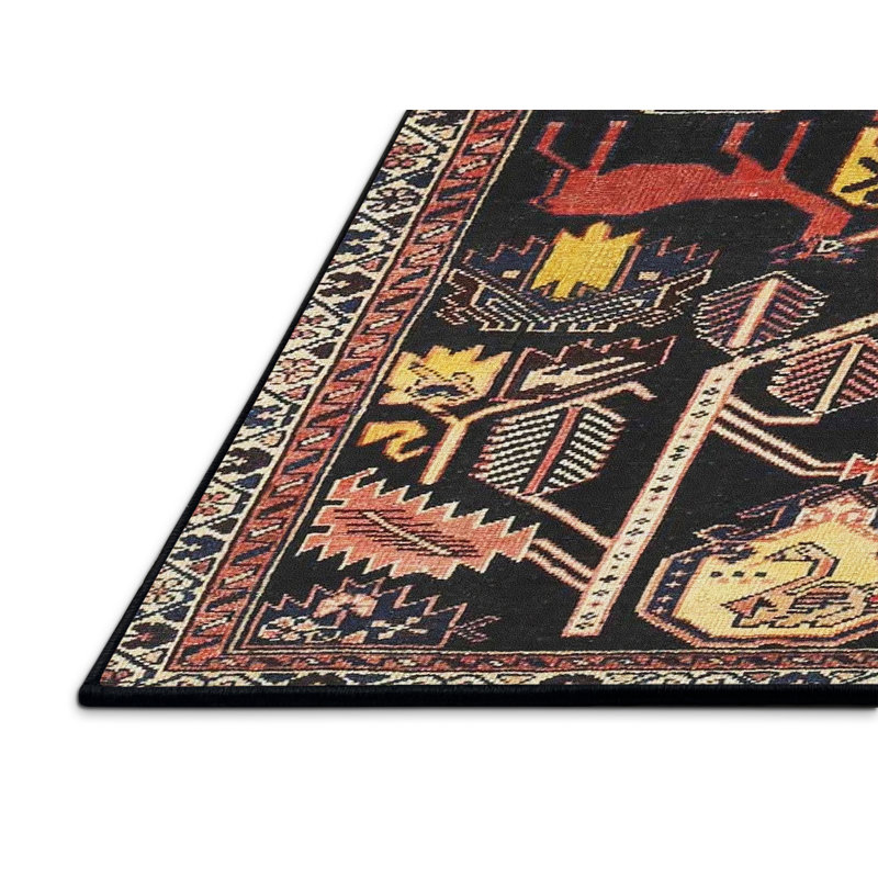 Tapis noir/rouge traditionnel, Rectangle 5 pi x 7 pi