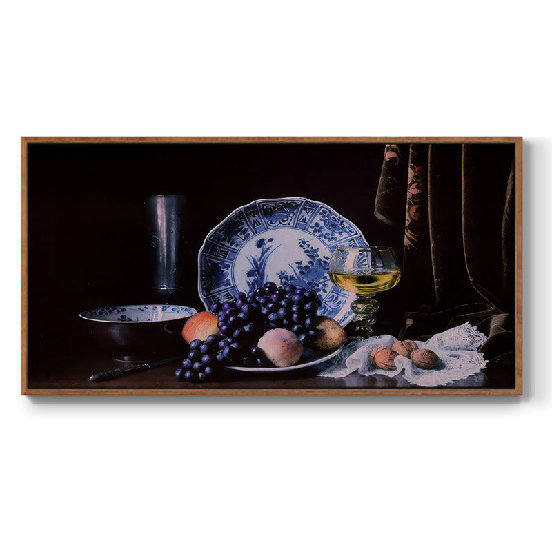 Moody Still Life IV - Toile tendue avec châssis encadré - Prêt à être accroché, H 17 po x l 33 po, Noyer