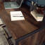 Bureau avec huche