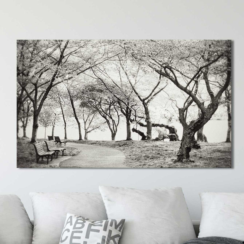 «Path Walk», reproduction de photo, H 18 po x l 30 po x P 1 po, Toile tendue