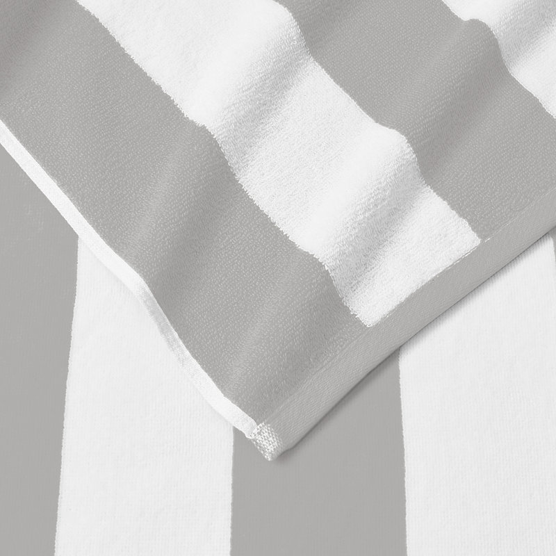 Serviettes de plage surdimensionnées 100% coton à rayures Cabana, Light Grey, Single Piece Beach Towel