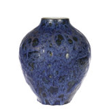 BLUE TEXTURED POT