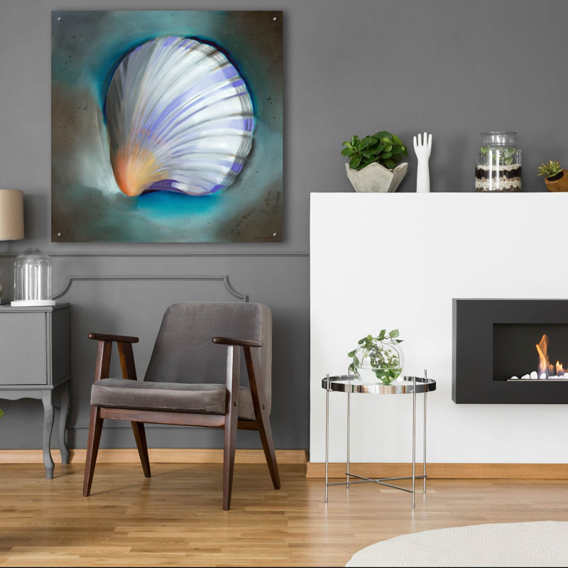 «Clam Shell Glow» par Louise Montillio, art mural en verre acrylique, H 36 po x l 36 po x P 0,2 po