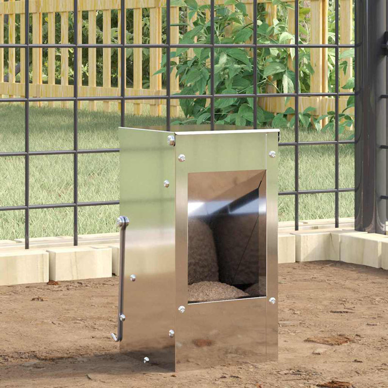 Small Animal Feeder