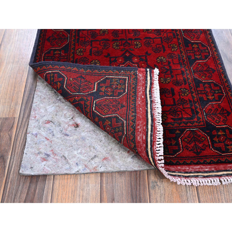 Rouge cramoisi 1 pi 9 po x 4 pi 9 po, laine douce, Khamyab afghan avec motif géométrique, noué à la main, colorants végétaux, tapis court et étroit, tapis oriental