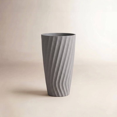 Boynton 14" Pot Planter