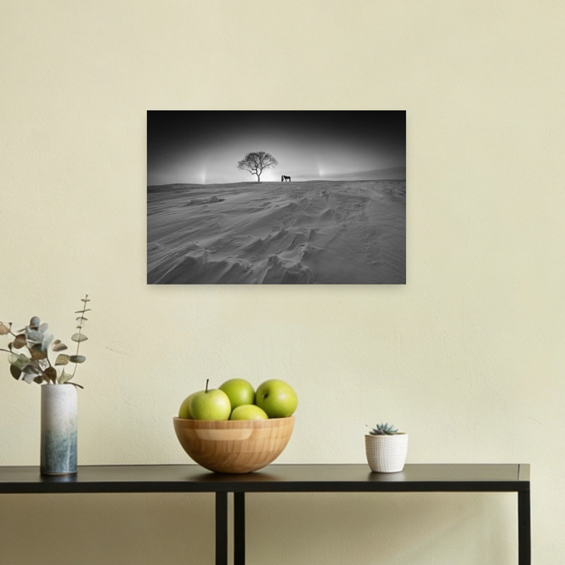 «Winter Horse and Tree Dramatic Minimalist Serene Horse Landscape», reproduction d'art murale, H 12 po x l 18 po