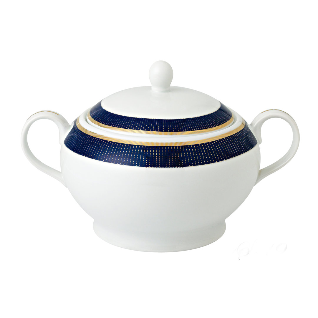 La Luna 4 qt. Tureen Lorren Home Trends