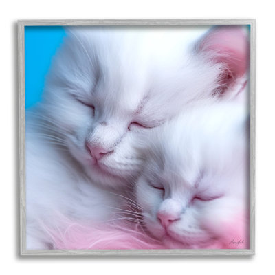 "Tucked In White Cats" par Roozbeh, reproduction de photo sur toile