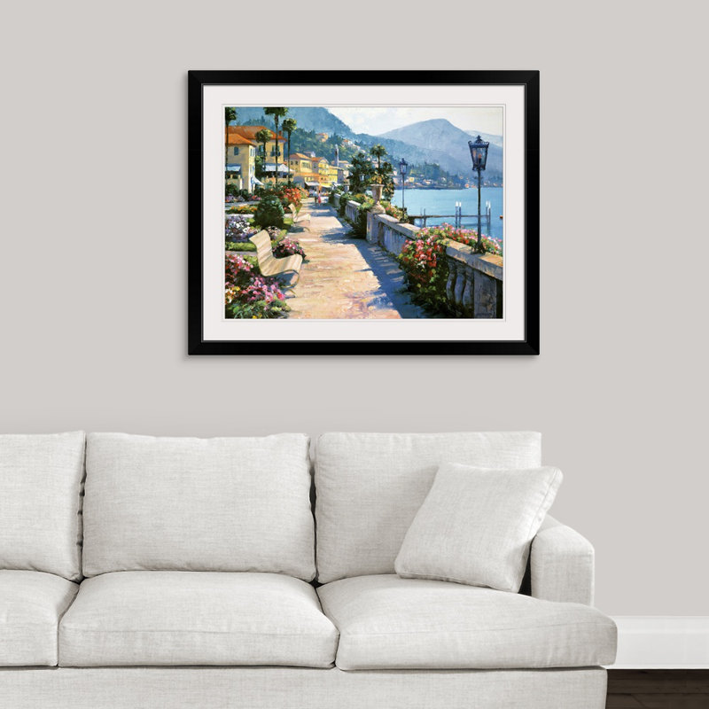 « Bellagio Promenade » par Howard Behrens, reproduction, Cadre noir, H 35 po x l 44 po x P 1 po