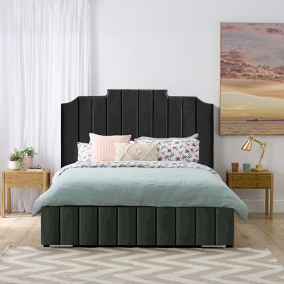 Alyshea Upholstered Bed