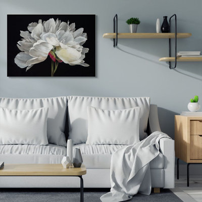 «Minimal White Flower Petal Détail Floral Design» par Liz Jardine, impression