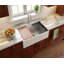 Évier de cuisine de ferme en argile réfractaire 33 po x l 20 po à tablier frontal réversible à tablier simple avec planche à découper, blanc