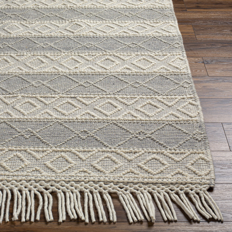 Tapis à motif géométrique tissé à plat beige Anelisse, Rectangle 2 pi 3 po x 3 pi 9 po