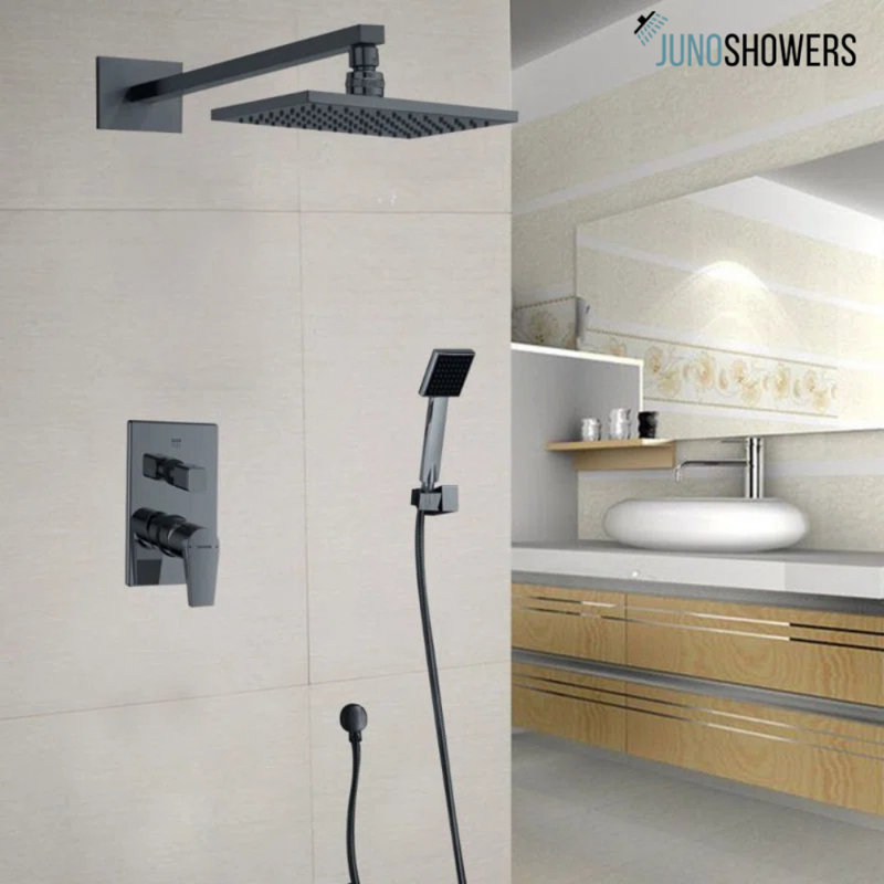 Système de douche mural chromé avec valve thermostatique et douchette ergonomique