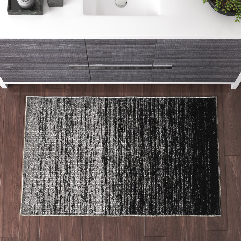 Tapis argenté / noir Atziri Costa Mesa, Rectangle 4 pi x 6 pi