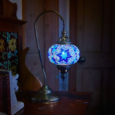 Karlie Metal Lighting Lamp