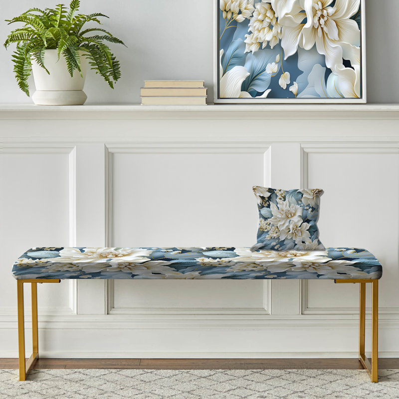 Banc floral rembourré or, Misty White And Blue Floral Damask I