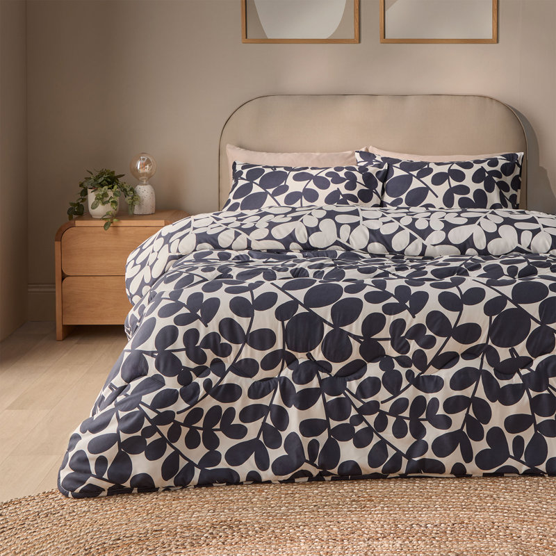 Silentnight Coverless 10.5 Tog Leaf Print Duvet and Pillowcase Set, Blue Navy Leaf, Single