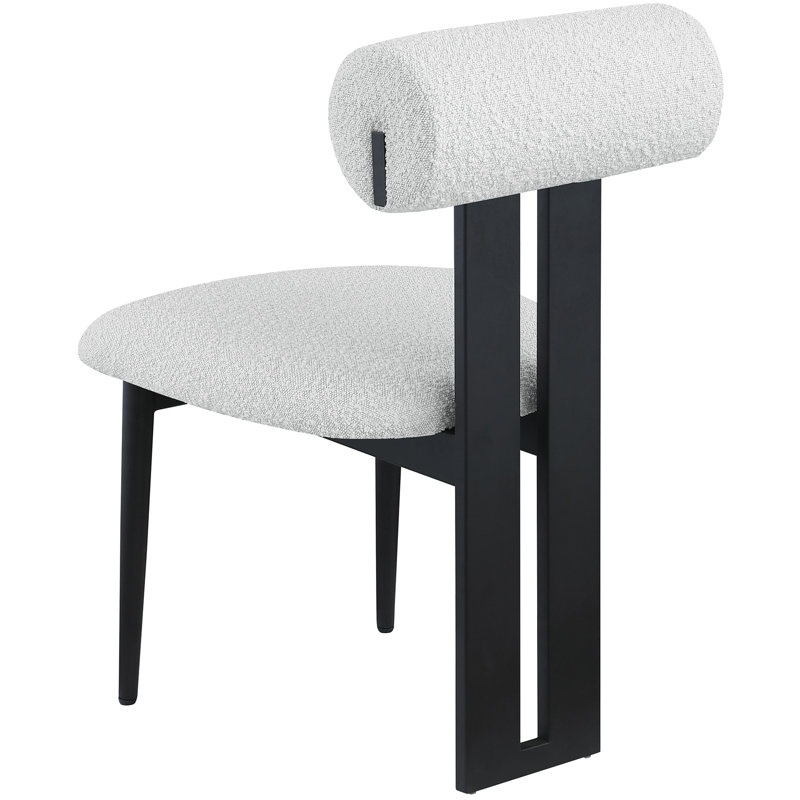 Chaise de salle à manger rembourrée Dario, Tissu crème bouclé, Noir mat
