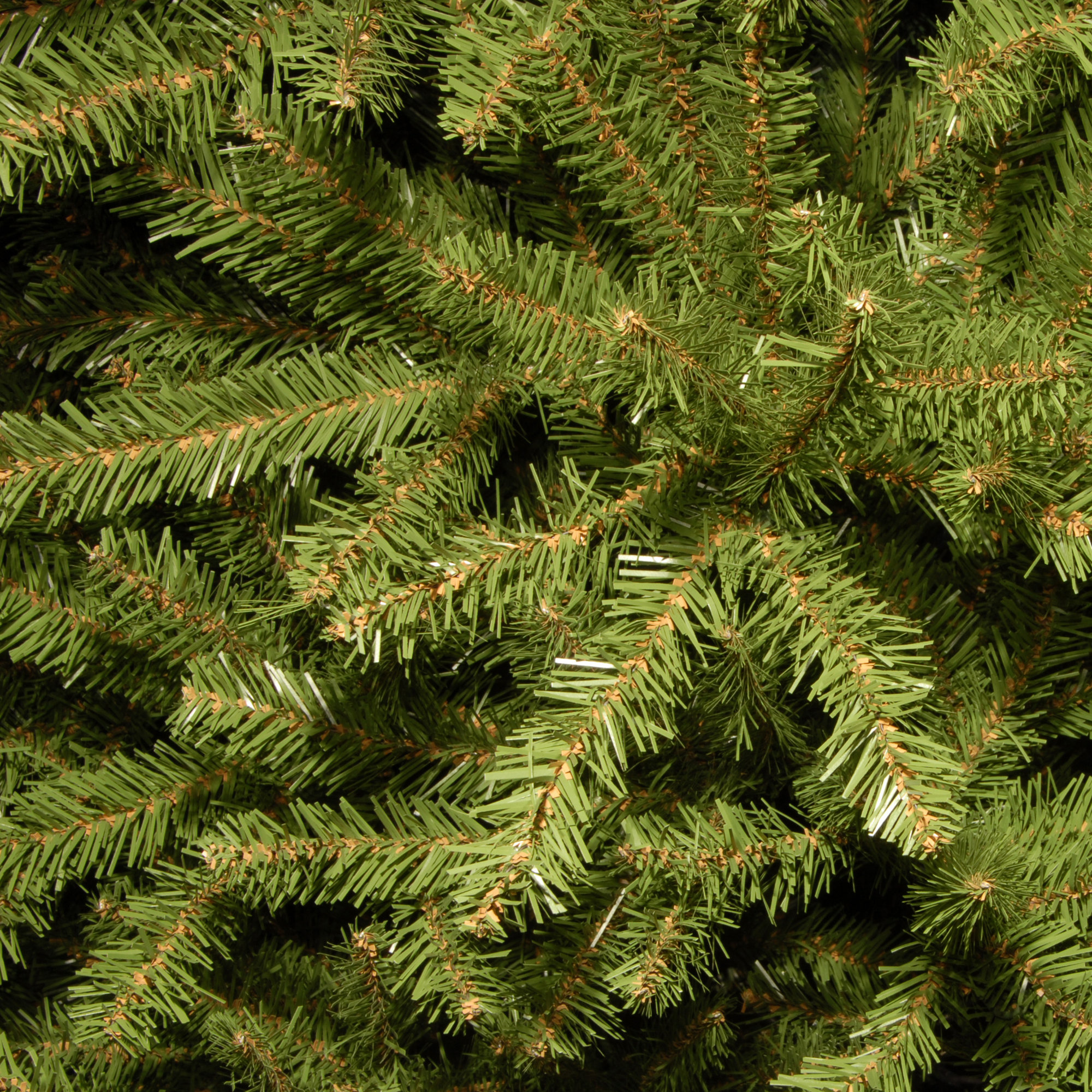 The Holiday Aisle® Dunhill Fir Tree, 6.5'
