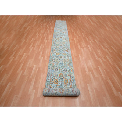 Bleu bébé 2 pi 6 po x 22 pi, feuilles orange, Sultanabad réinventé, laine pure, velours zéro, teinture courte, colorants végétaux, tapis XL, tapis oriental
