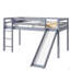 Lit simple mezzanine bas avec glissade, échelle, barrières de sécurité, lit mezzanine simple en bois d'hévéa-124917502