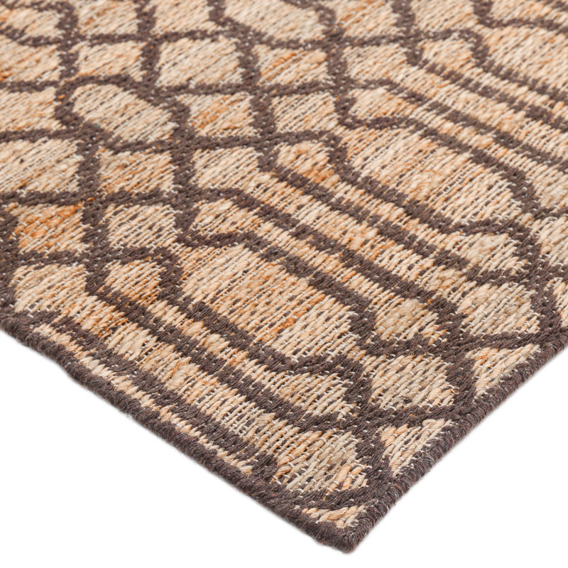 Sophie Geometric Area Rug in Brown/Beige, Rectangle 8' x 10'