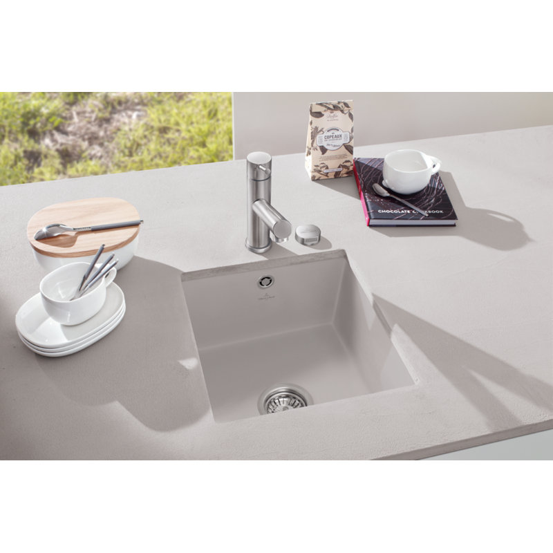 Subway Single Bowl Undermount Kitchen Sink