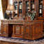 Bureau sculpté de style américain