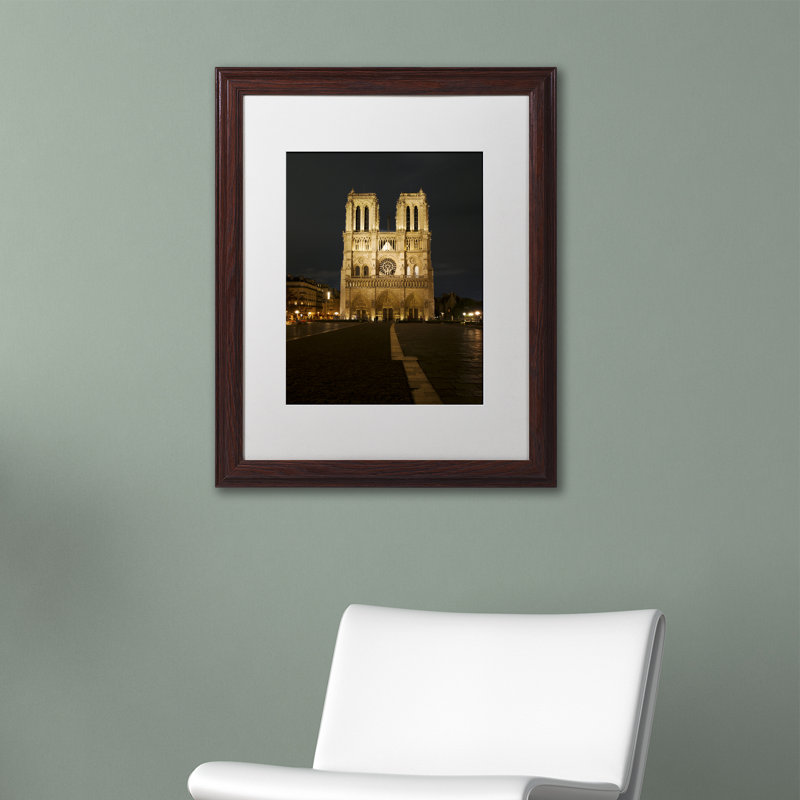 «Notre-Dame de Paris» par Cliffton, reproduction de photo encadrée, H 20 po x l 16 po x P 0,5 po, Toile avec cadre noir