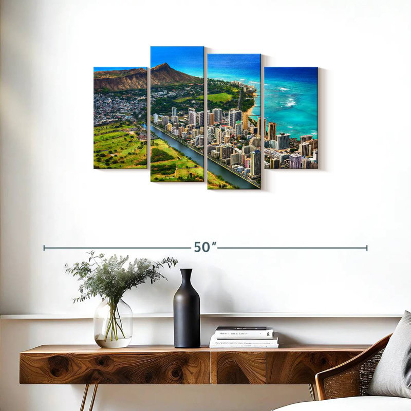 Nicci Waikiki vu d'en haut, H 22 po x l 36 po