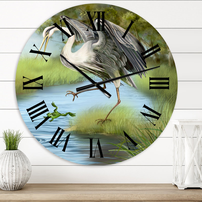 Grue chassant une grenouille dans l'eau - Horloge murale, Surdimensionné