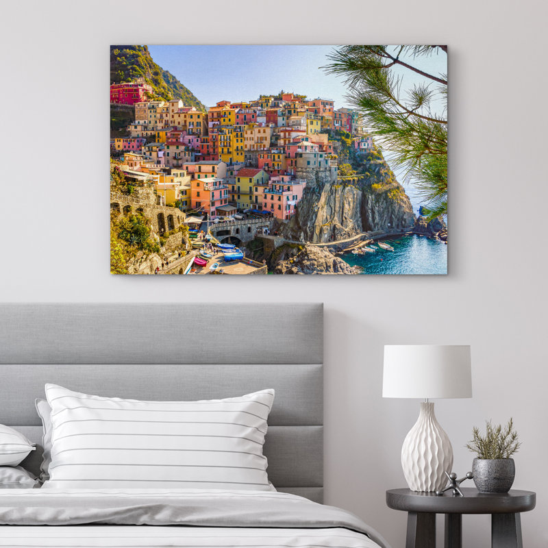 Beautiful Oceanside Landscape in Manarola Italy - Reproduction de photo sur toile tendue, H 12 po x l 18 po x 1,5 po